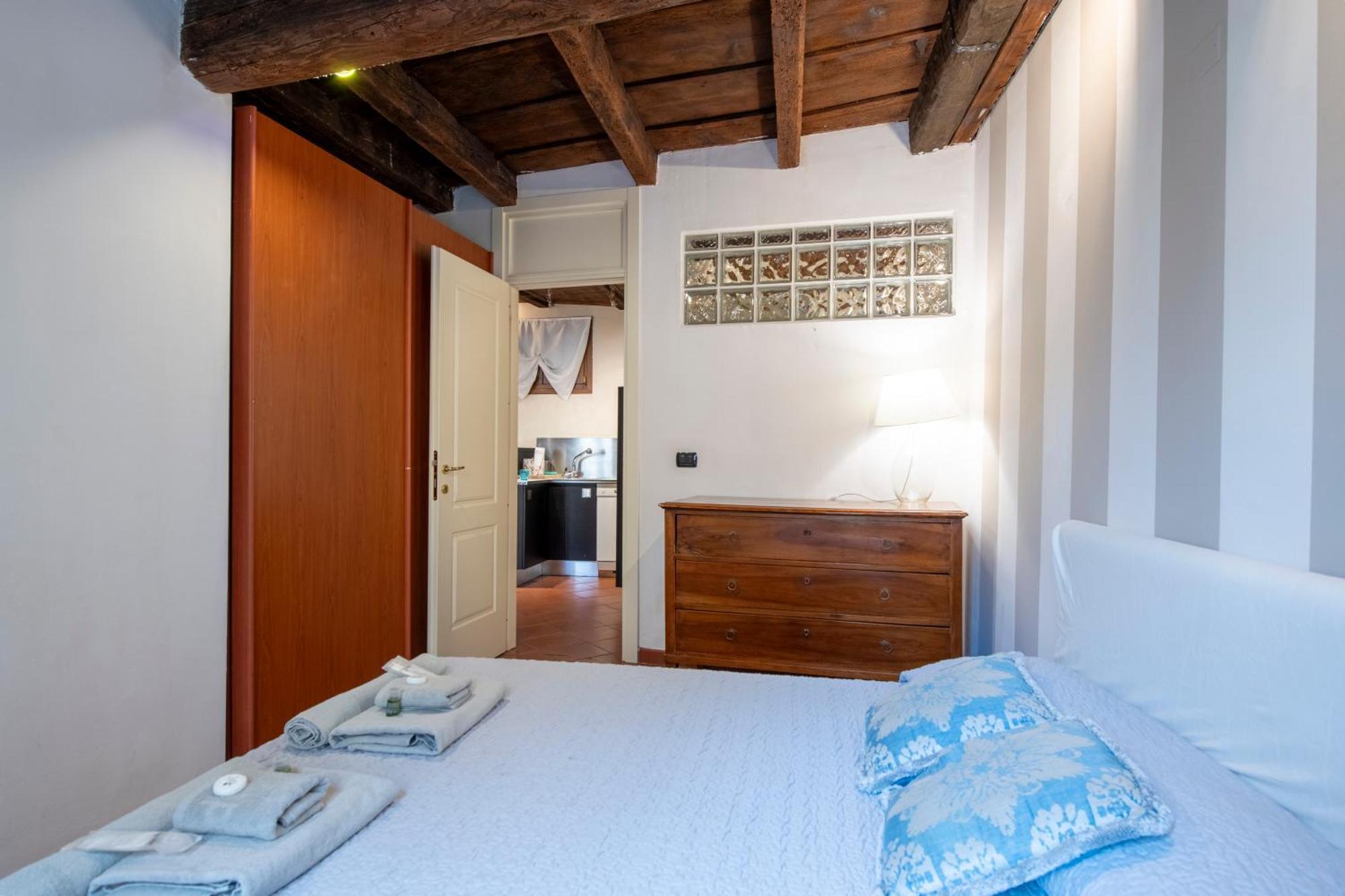 Ai Piedi Del Castello / 4Pl / Apt. Full 维罗纳 外观 照片