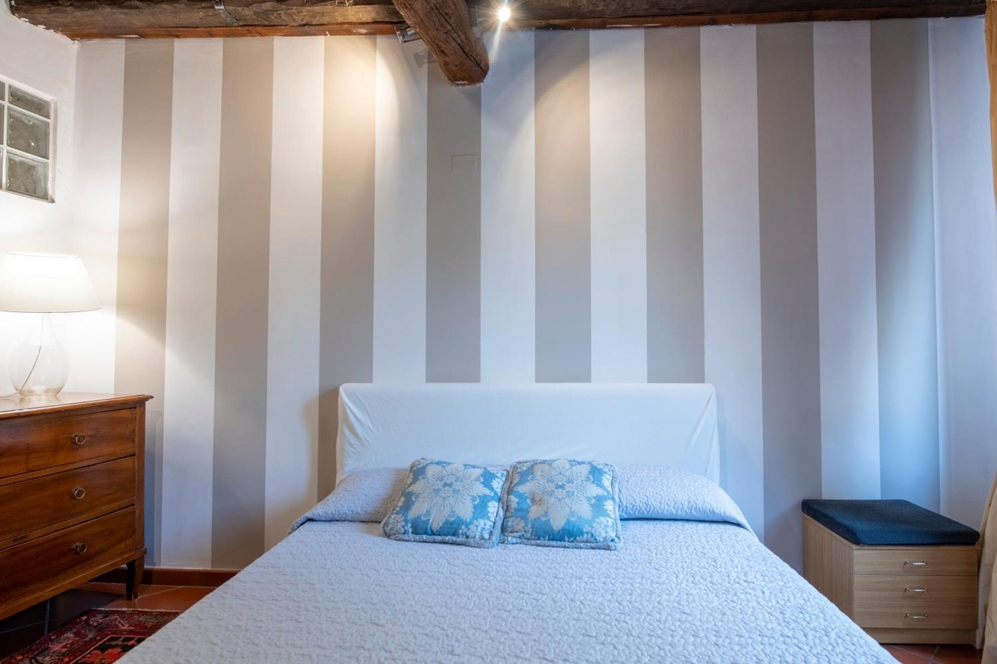 Ai Piedi Del Castello / 4Pl / Apt. Full 维罗纳 外观 照片